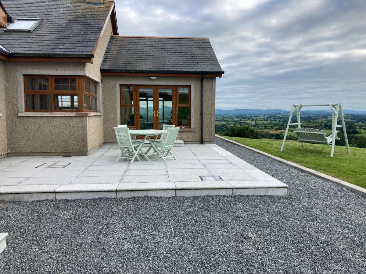 Hillhead Country Retreat Villa Касълуелан Екстериор снимка